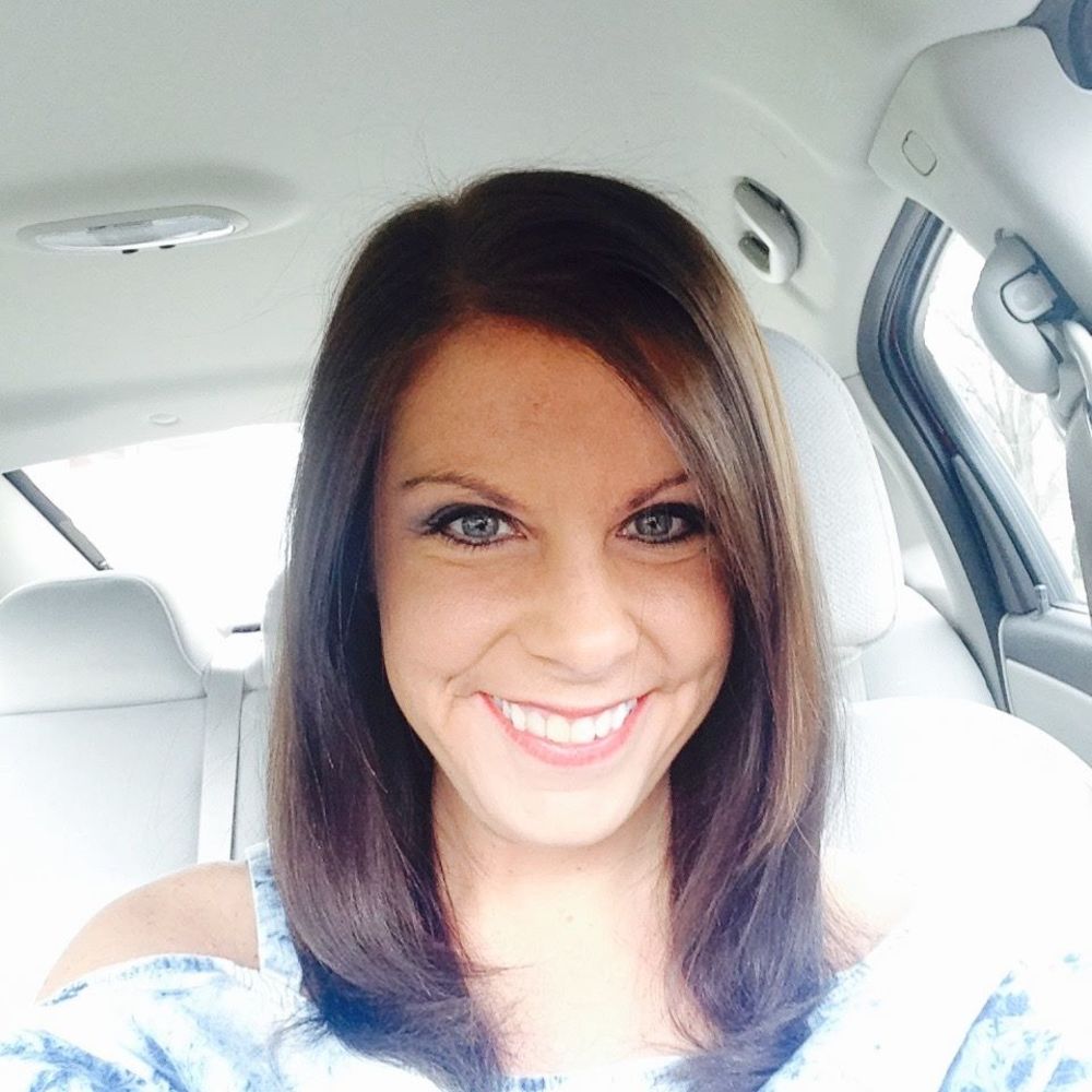 Meet your Posher, Angie